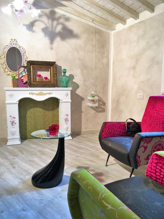 24H Suite Lucca Dış mekan fotoğraf